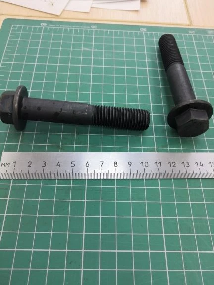 مسمار سداسي مع فلاج M16x90، نموذج 1705727000F1