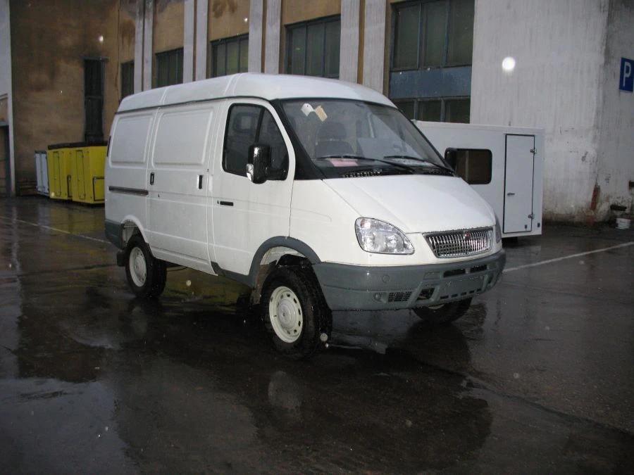 سيارة شاحنة على هيكل GAZ 27527 - 3008DA-1 و 3008DA-2