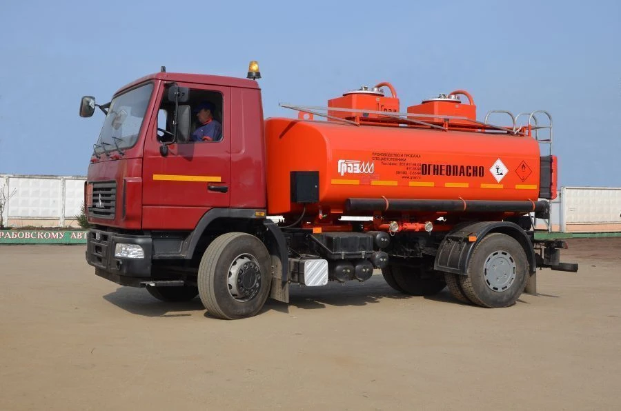 GRM2 Type Tanker 56133-011-52 for MAZ-5340C2 Chassis