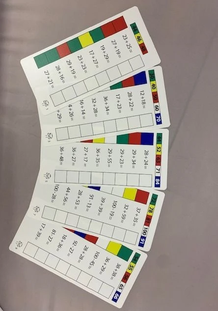 بطاقات التحكم للنرد رقم 7 "الجمع والطرح في حدود 100