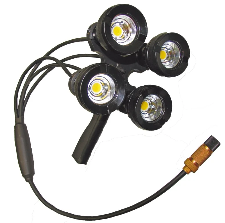 كشاف تحت الماء PP-2 للإضاءة المكثفة