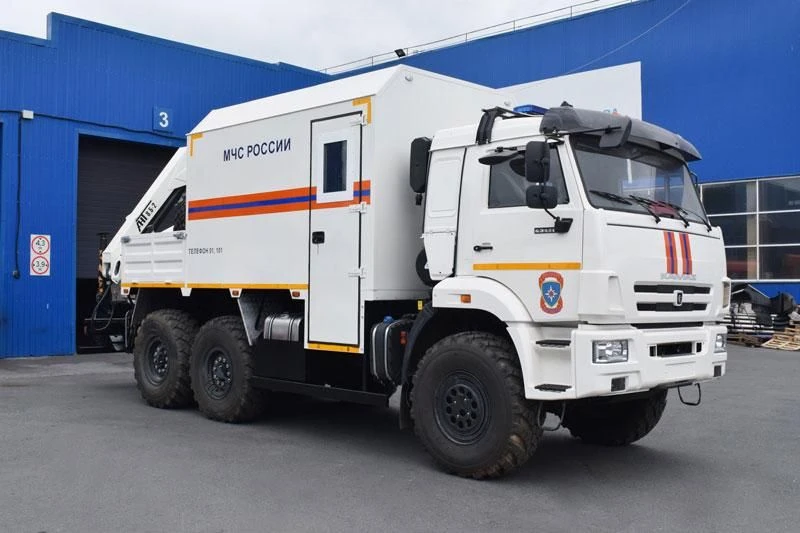 Emergency Rescue Vehicle with Crane UZST03 483F-31 on KAMAZ 5350-D5