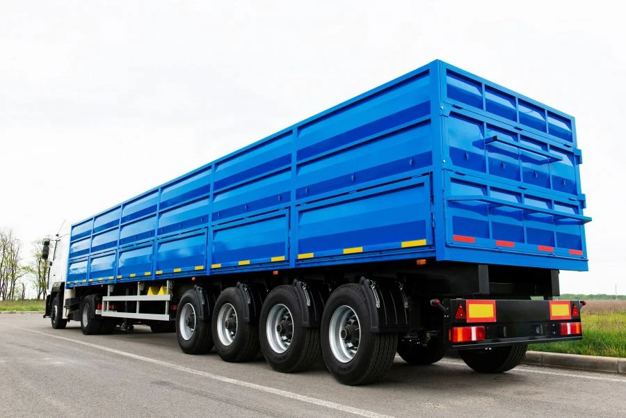 Grain Transport Semi-Trailer Type 85338, Modification 853381