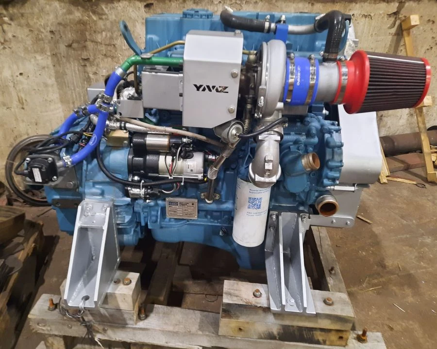محرك رباعي الأشواط مع شاحن توربيني YAMZ534k-154-2300-RMRS-N2