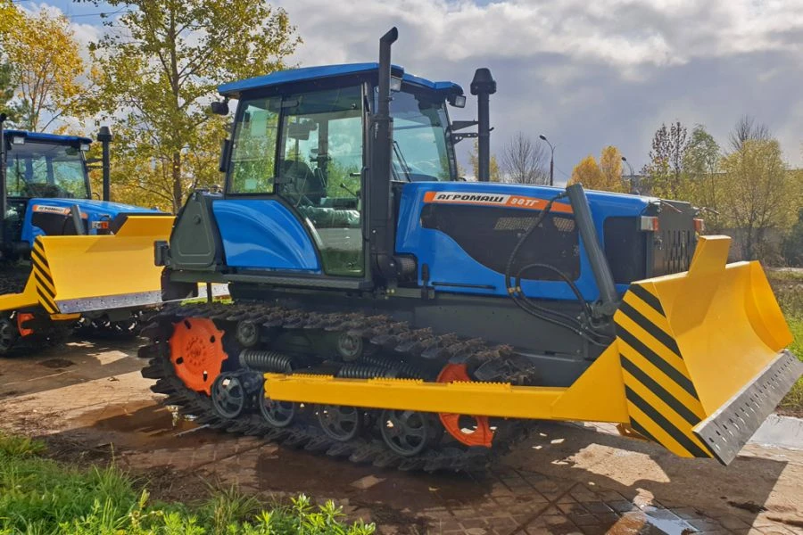 Agromash-90TG Crawler Bulldozer 2007M Heavy-Duty Earthmoving Equipment