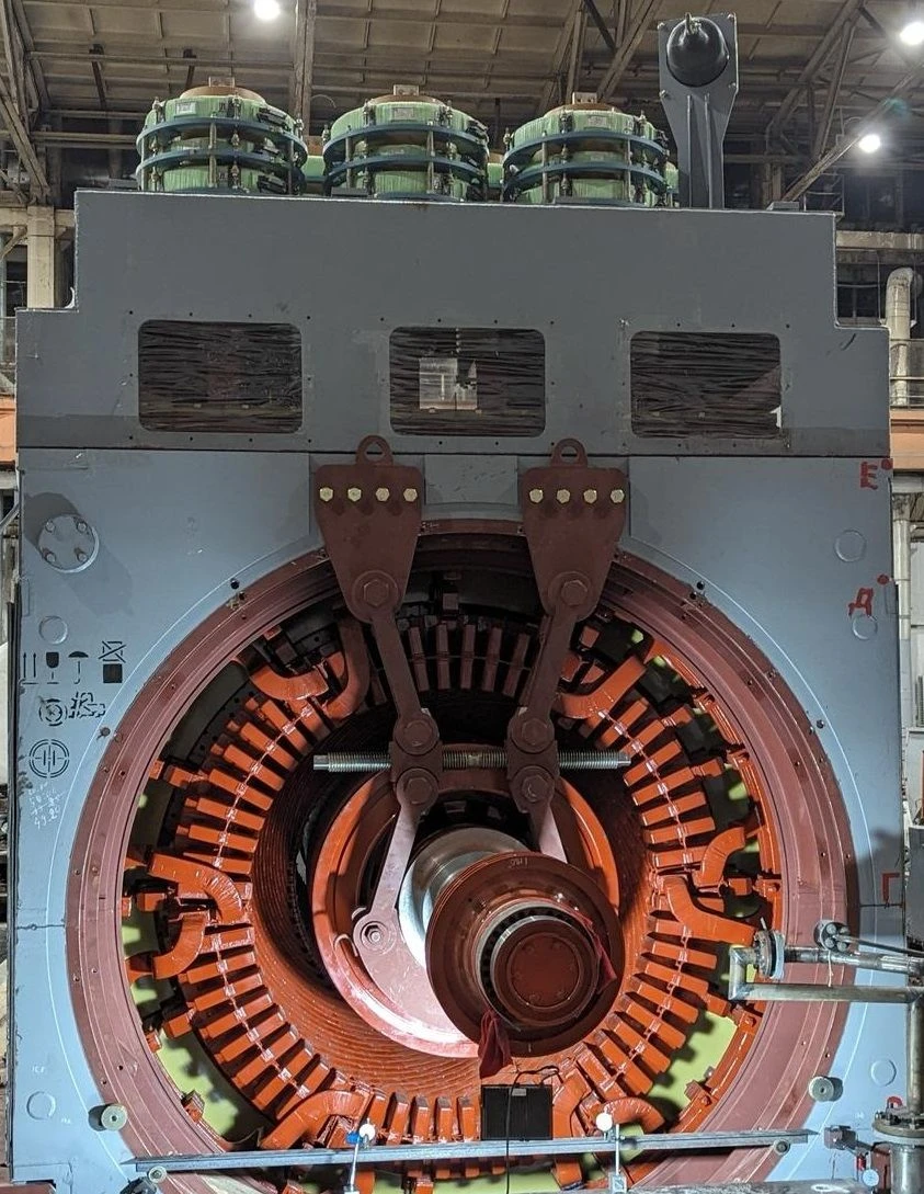 مولد توربيني T3FP-130-2U3 لمحطة الطاقة TPP-23