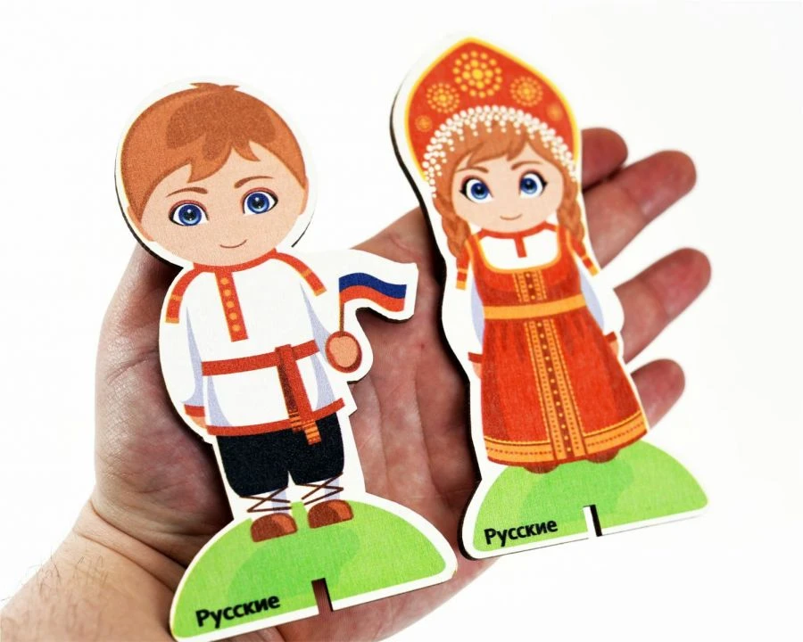 مجموعة تماثيل شعوب روسيا والجوار القريب 10-15 سم