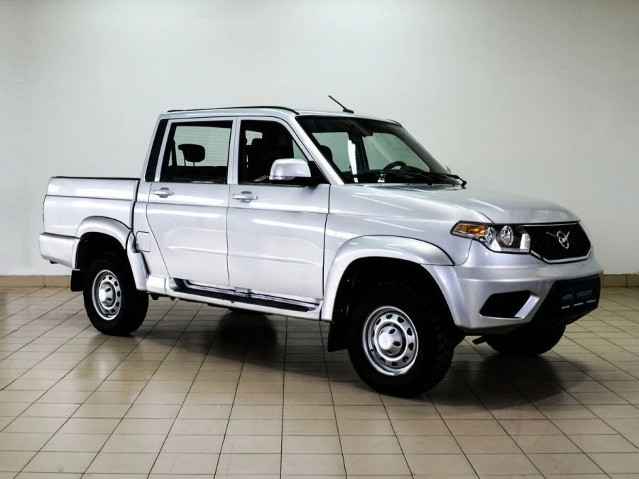 سيارة UAZ بيكاب 23632-155