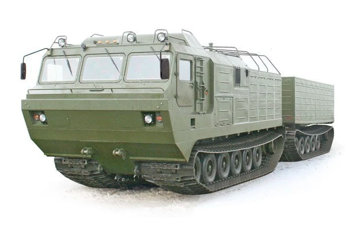 مركبة ثلجية ومستنقعية ذات مسارين DT-30PMN
