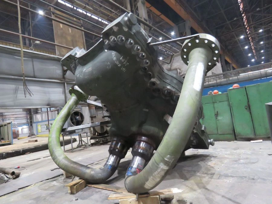 أسطوانة ضغط متوسط (CSD) مع وحدة صمامات لتوربين بخاري K-330-23.5-6MR