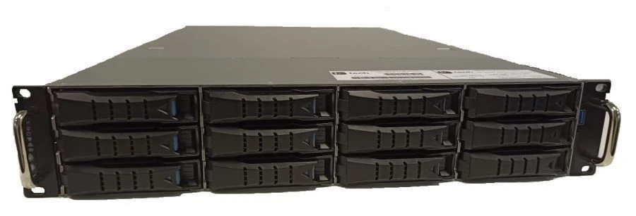 خادم F+ Tech لمعالجة وتخزين البيانات FPD-R-13-SP-2212DX