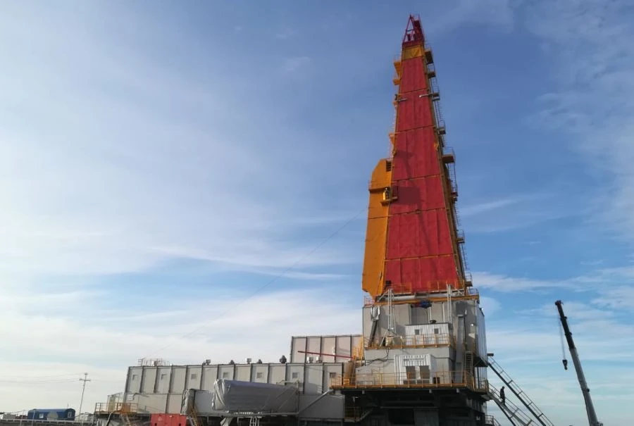 جهاز الحفر تايمير-01 BU USPK-400 EKA لاستكشاف النفط والغاز