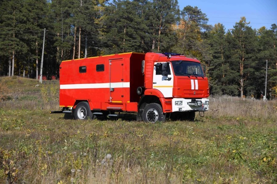 محطة مضخة الحريق PNS-130، نموذج 58812K43265، هيكل KAMAZ-43265-D5