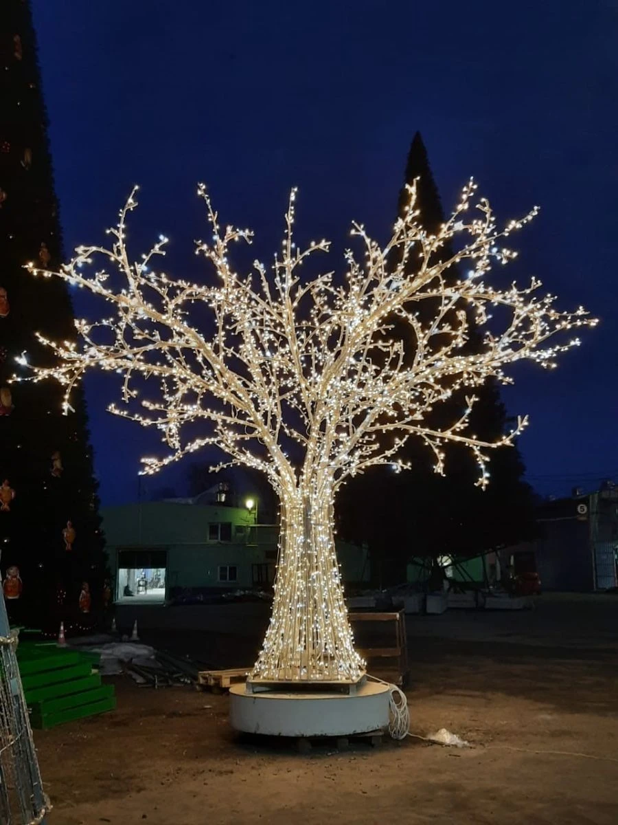 هيكل ضوء LED "شجرة" 2.5 م