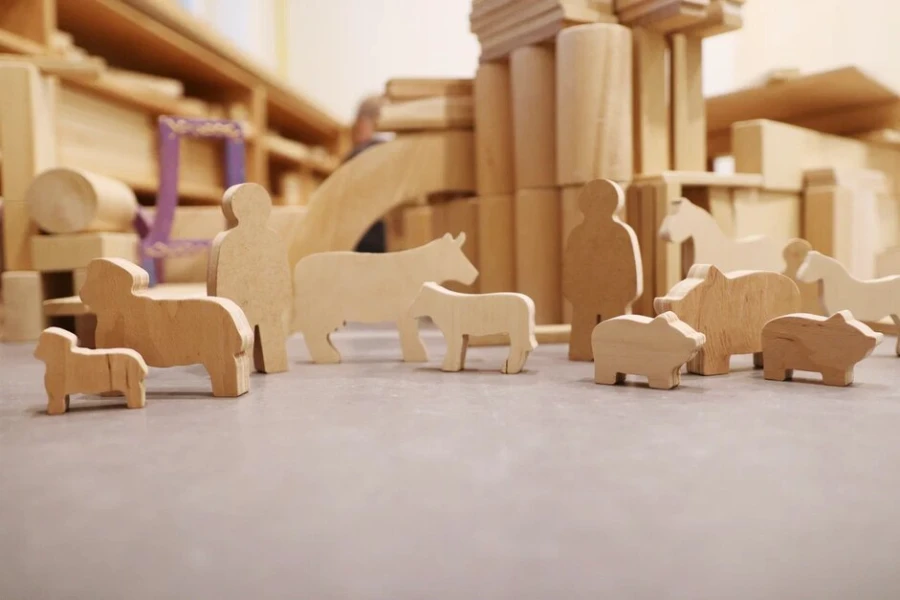 Creative Wooden Character Templates for Director's Games, Model A4