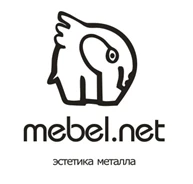 سرير خشبي مع جوانب ورأس وقدم
