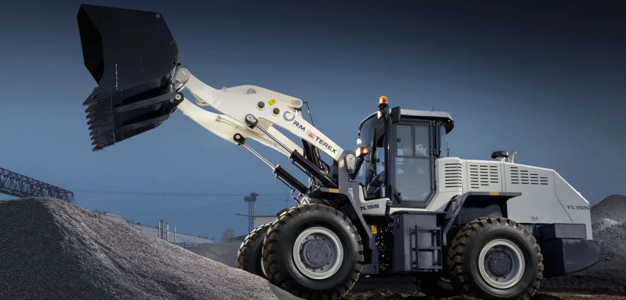 لودر TL155 مزود بمحرك YAMZ-53646-10 ونقل ZF4WG-160