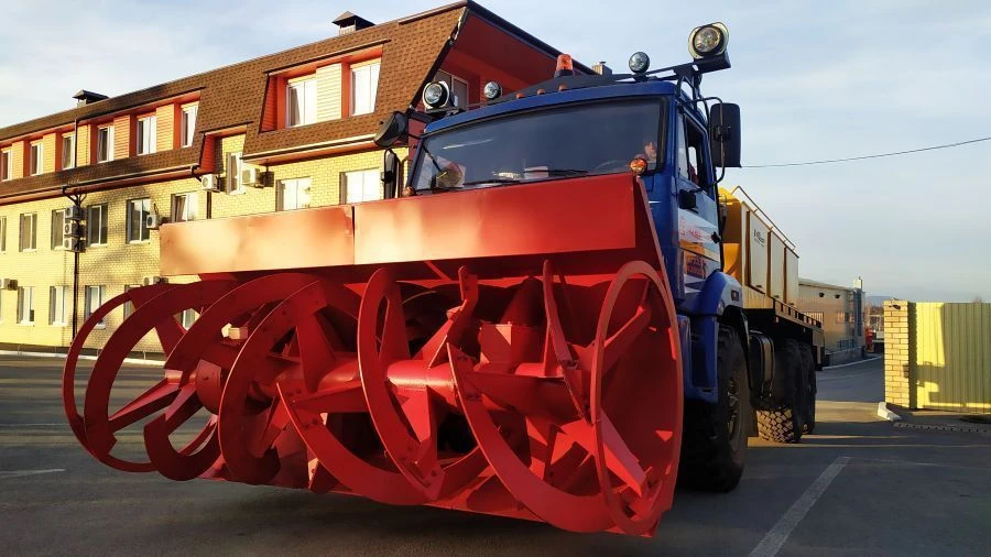 Snow Removal Machine Rotor-Frezer Model 7963M3 on KAMAZ 65111-50 Chassis