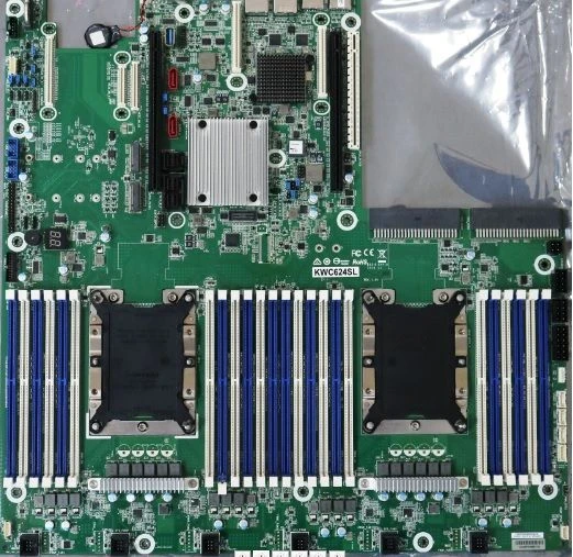 لوحة أم KWC624SL لمعالجات إنتل زيون