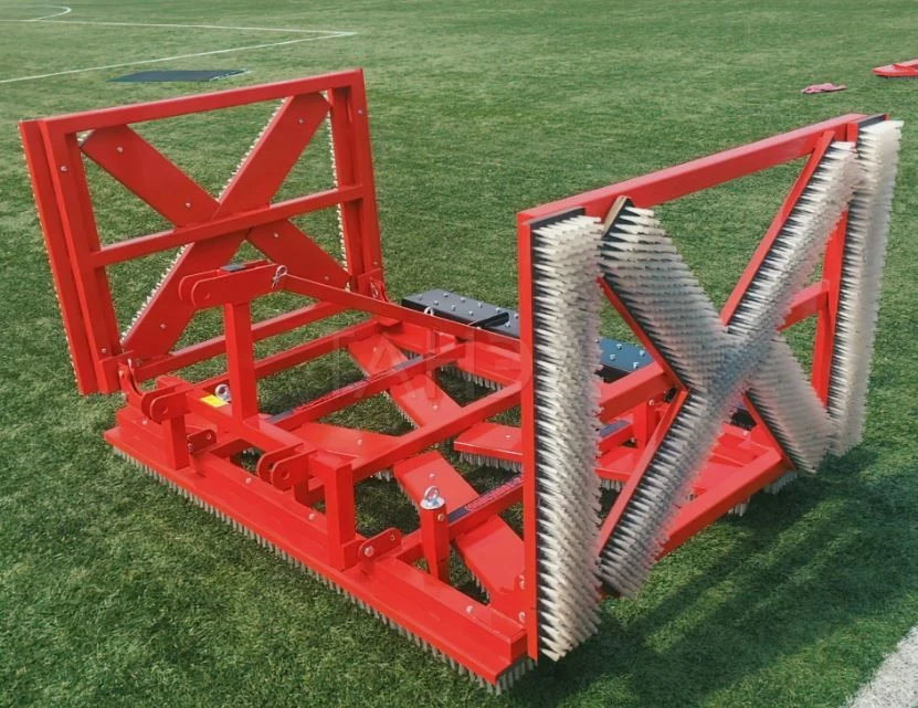 فرشاة TOSS AS-3600 للعناية بالملعب الرياضي