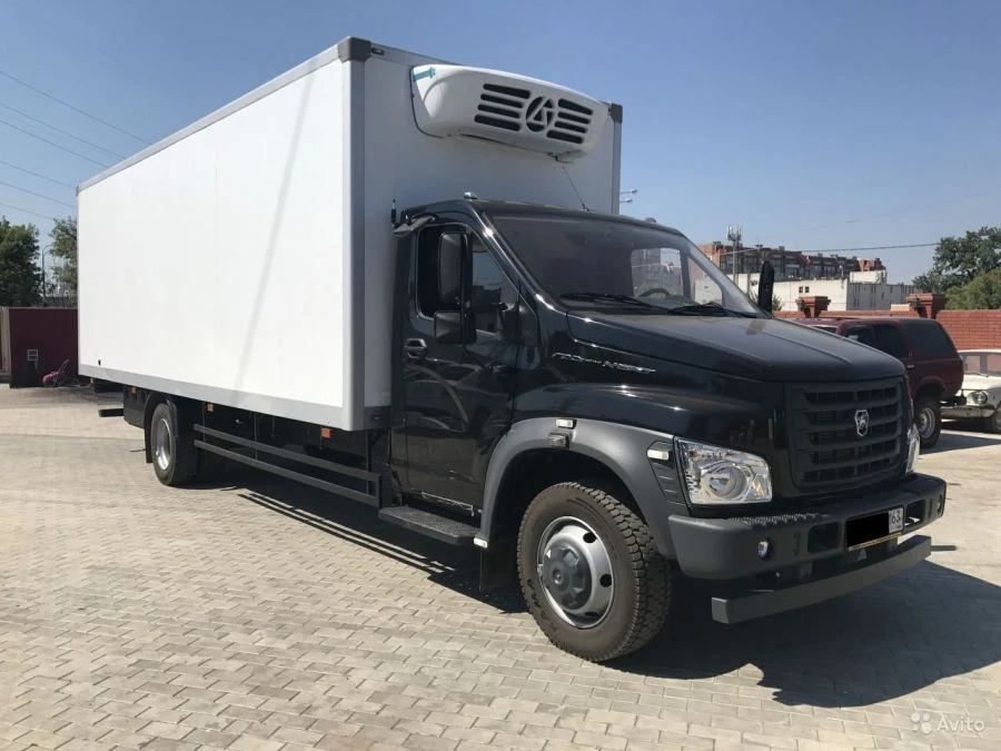 شاحنة بضائع مبردة عازلة مع محرك ديزل من النوع 47122، نموذج 47122A