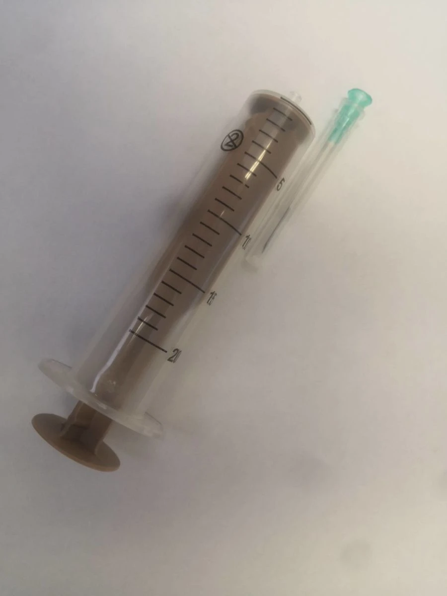حقنة حقن معقمة للاستخدام مرة واحدة 20B "لور" مع إبرة 0.8x40