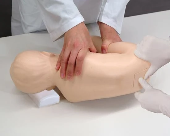 نموذج الطفل لإجراء البزل القطني PS6300