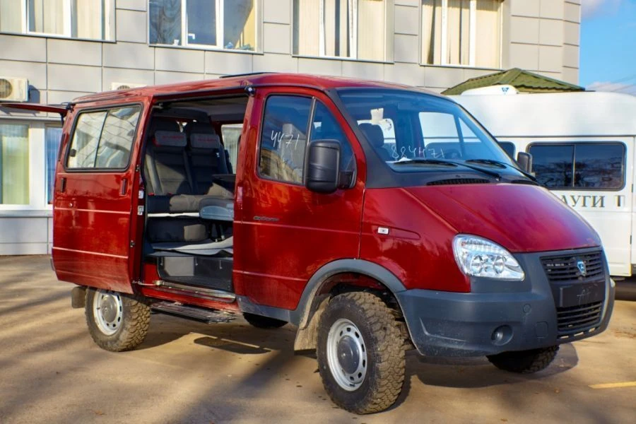 Public Transport Bus Based on GAZ Vehicle - Model IAC-1767M Series