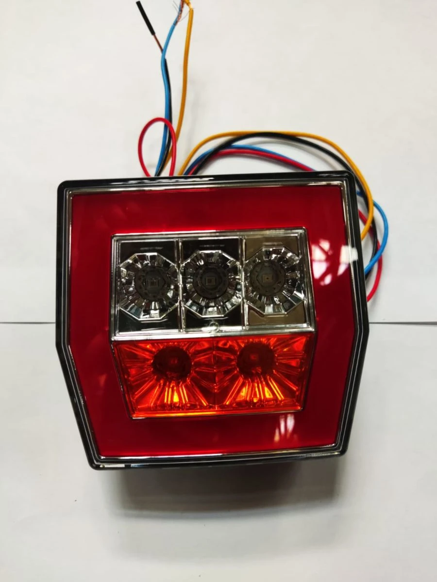 مصباح خلفي عالمي LED 001.3716-01