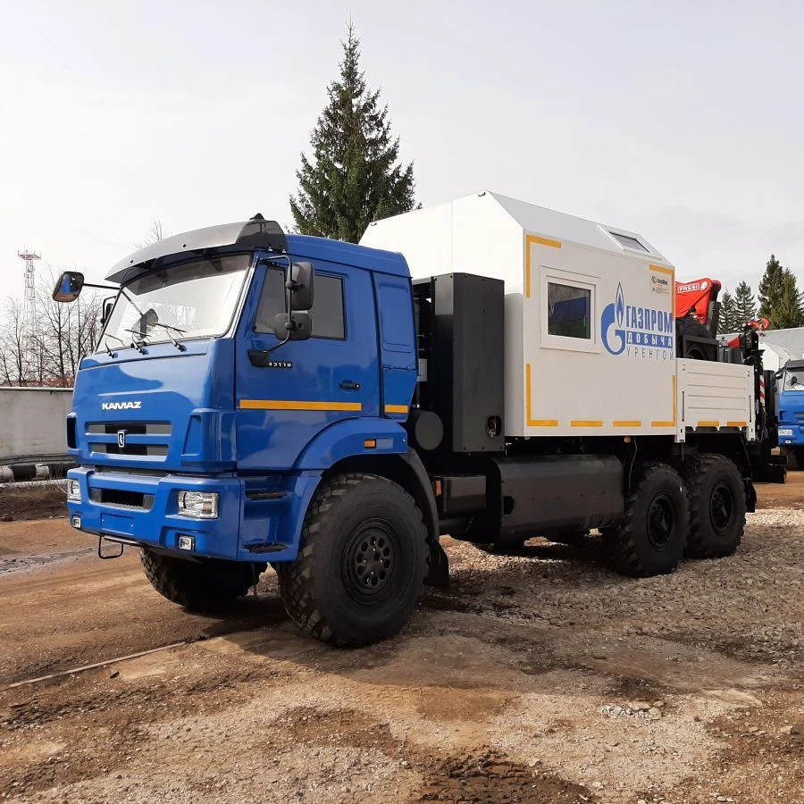 مركبة خاصة لنقل الركاب والبضائع نموذج 675614 مع رافعة (IMAN IM20) على هيكل KAMAZ 43118-37
