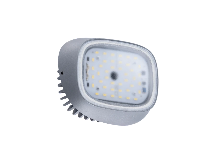 مصباح تيتان 16 LED 15 واط 5000K IP65