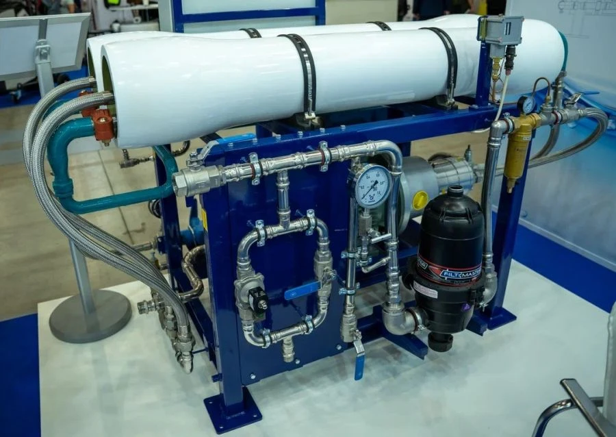 محطة تحلية مياه البحر بالتناضح العكسي DT-OUOO-10