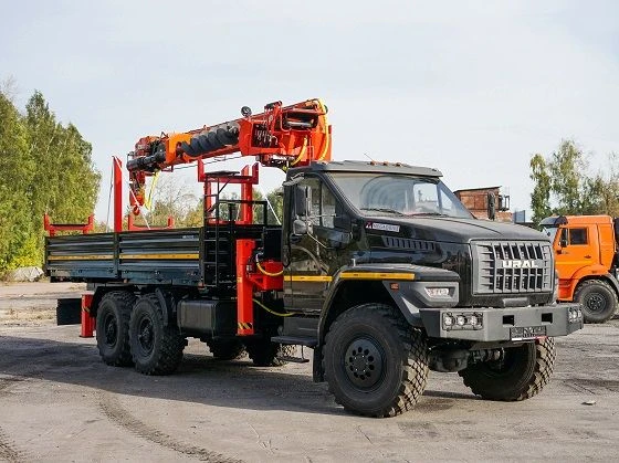 شاحنة هيدروليكية مزودة برافعة كراين من طراز كMA على قاعدة URAL 4320 U0K03N-UG