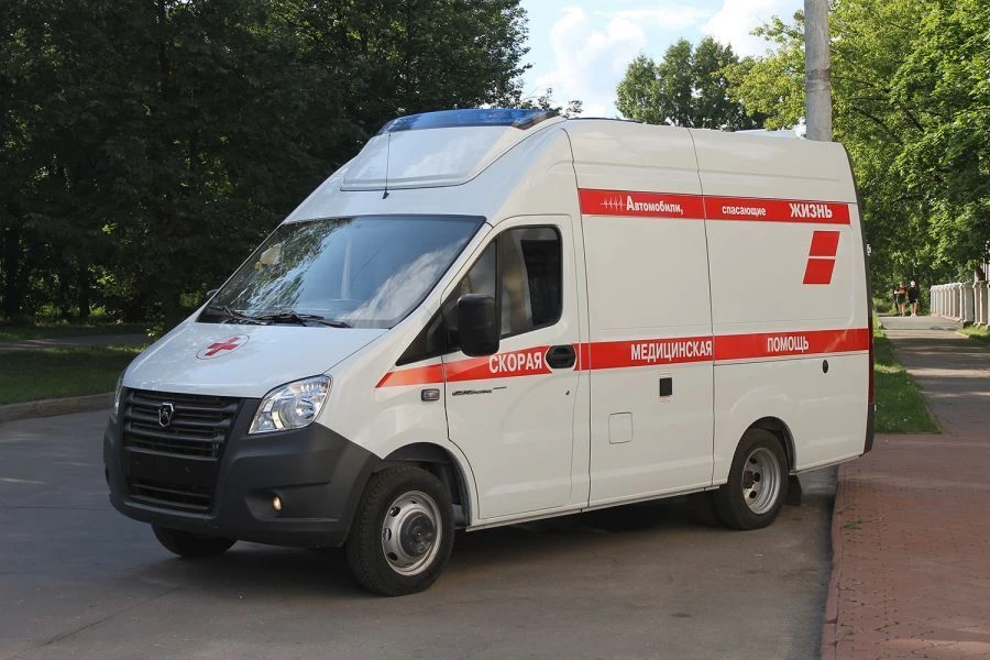 Emergency Medical Vehicles with Gasoline Engine, Model 22438 M1