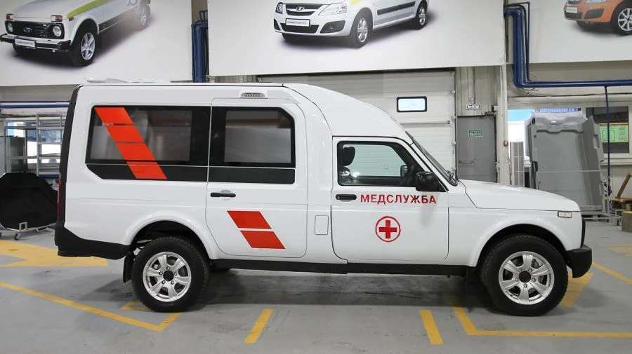 سيارة النقل الطبي NV210M المعتمدة على LADA 4x4