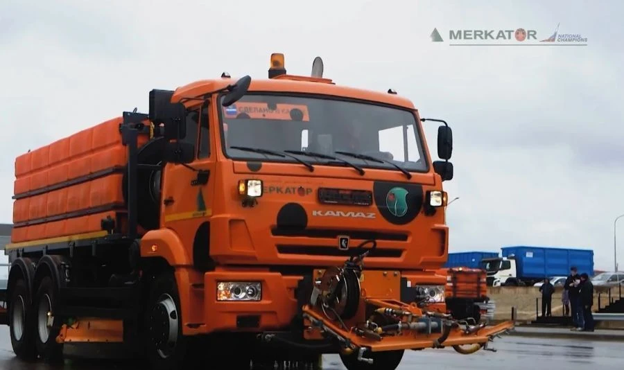 Combined Road Machine KDM-560K on Kamaz 43118-50 Chassis