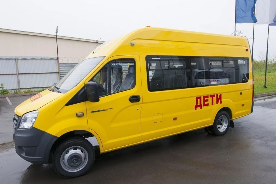 حافلة مدرسية GAZelle NN A66R32 بمحرك ديزل