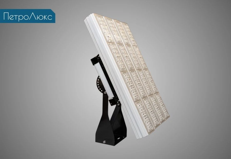 مصباح LED "بترو لوكس-فيكتور-بي-43