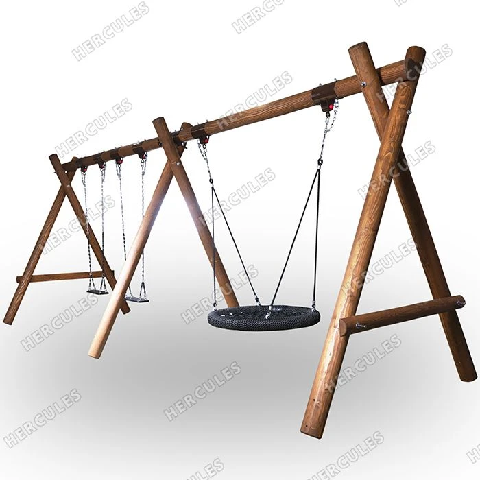 أرجوحة ثلاثية مع مقعد عشش