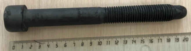 High-Strength M20x180 Bolt MC6S 10.9 for Automotive Industry