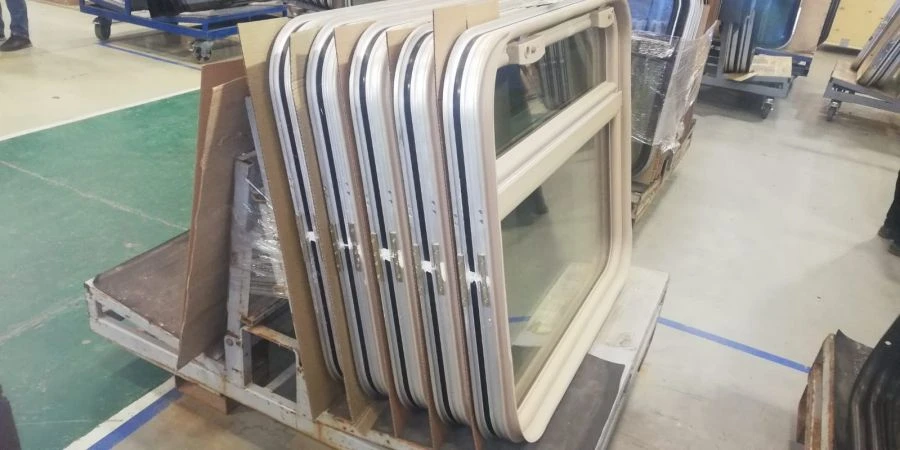 Complete Window Set for Wagon Model 61-4447, Drawing FKGП 453.00.00.000-10