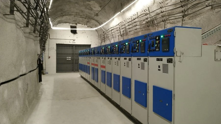 شريط إضاءة LED التعدين LSR - إضاءة آمنة وفعالة