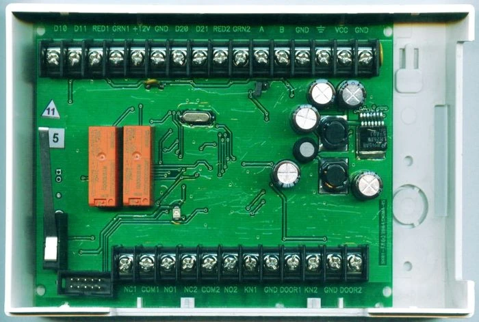 وحدة التحكم الشبكية لقراءة الأكواد SK-01 IP20