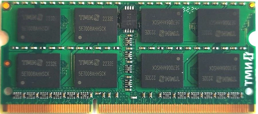 وحدة ذاكرة SO-DIMM DDR3-1600 بسعة 8 جيجابايت CRMП.467526.010