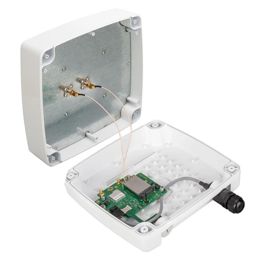 راوتر خارجي مع مودم LTE مدمج Cat.6، Kroks Rt-Ubx DS e6