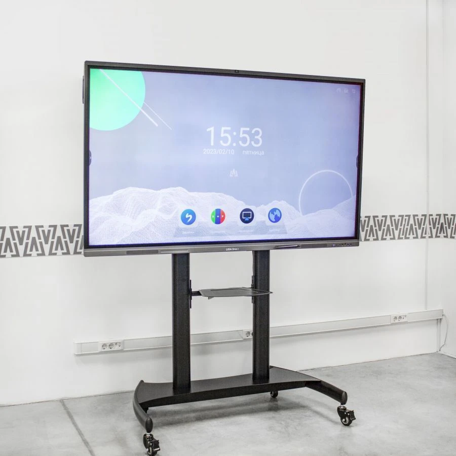 لوحة LigaSmart التفاعلية مع شاشة تعمل باللمس، موديل IP 65