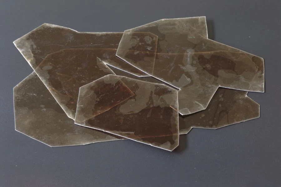 Mica Muscovite D36 mm Block - Thickness 0.10-0.15 mm