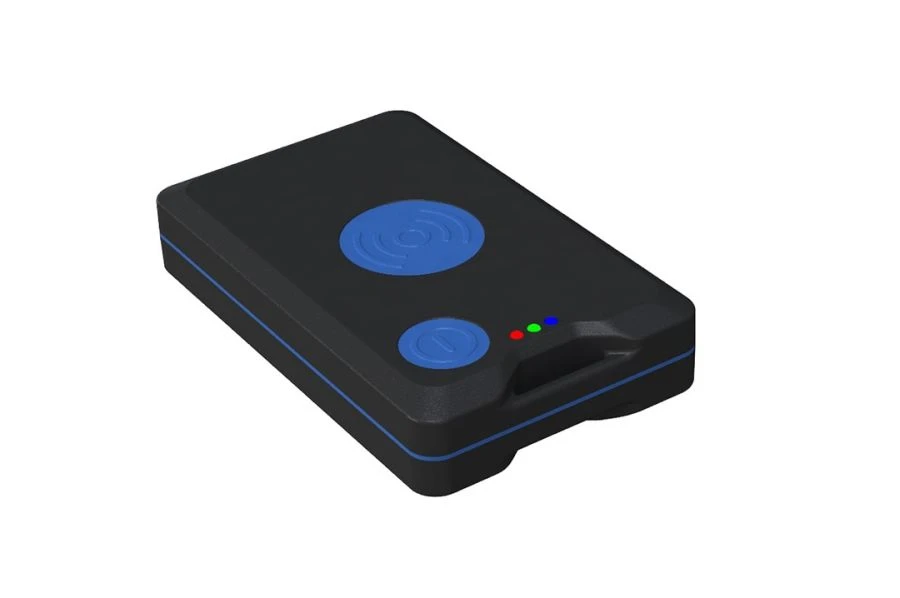 جهاز التتبع التفاعلي ADM P50 (GLONASS/GPS)