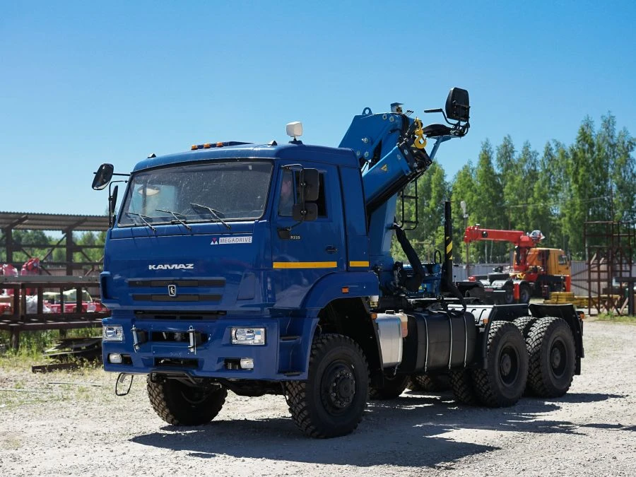 Multi-functional special truck with hydraulic crane KMA based on KAMAZ 43118 41K33N-UM