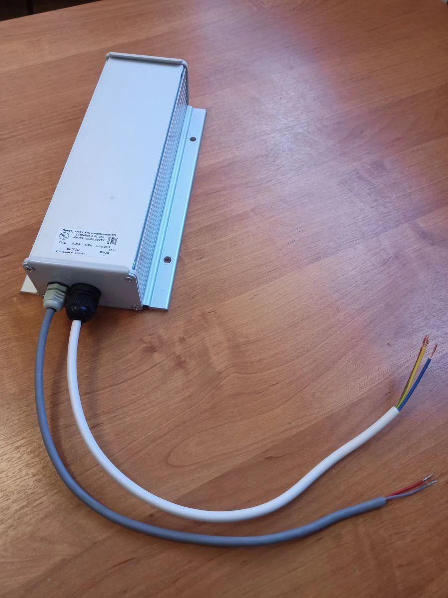 محول الجهد SD PNS-60M-0.41-230